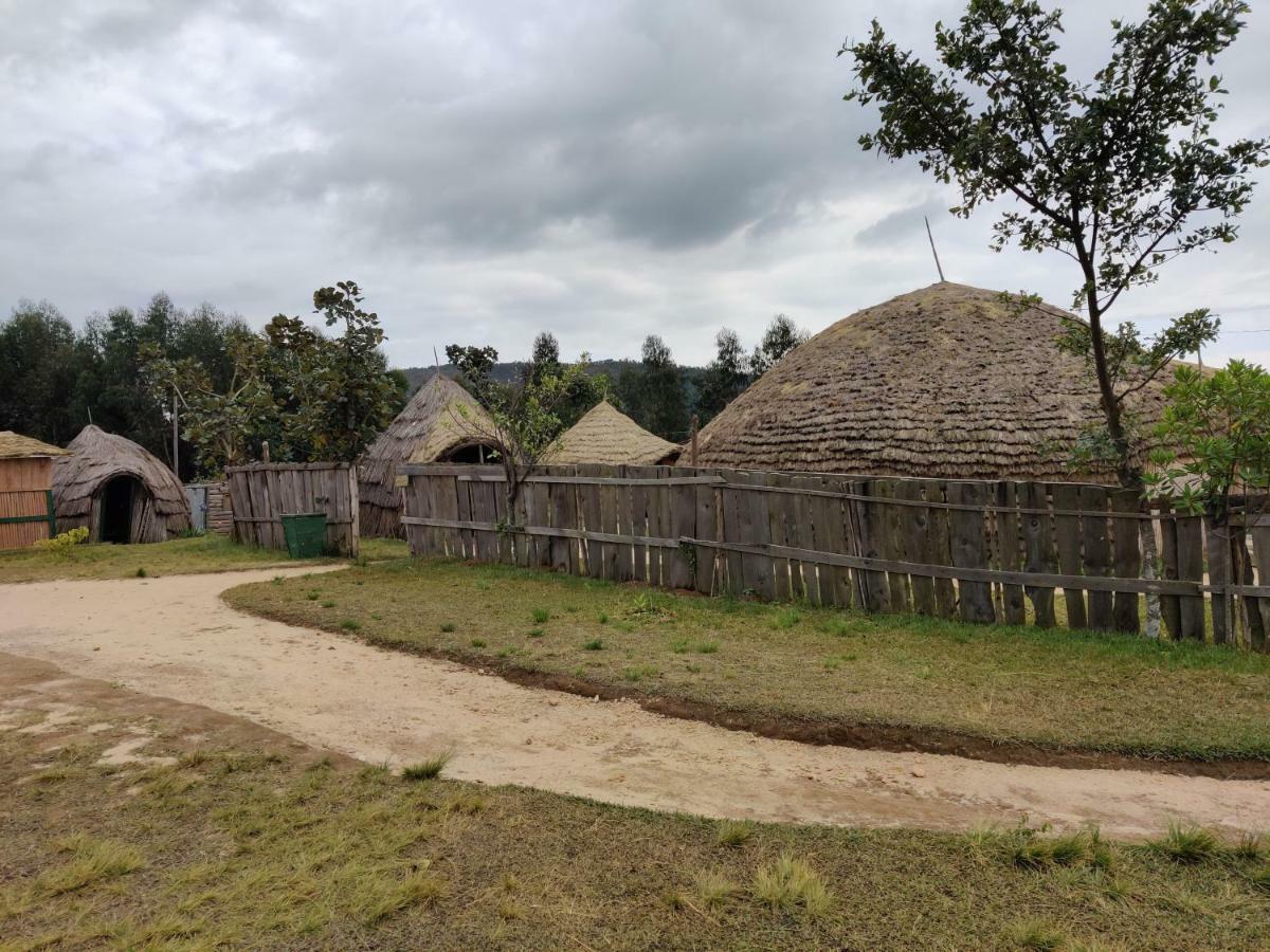 فندق Kitabi Ecocenter Gabegi المظهر الخارجي الصورة